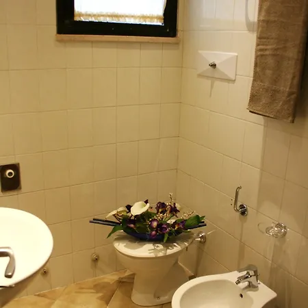 Residenza Le Rose Bici House * Cattolica