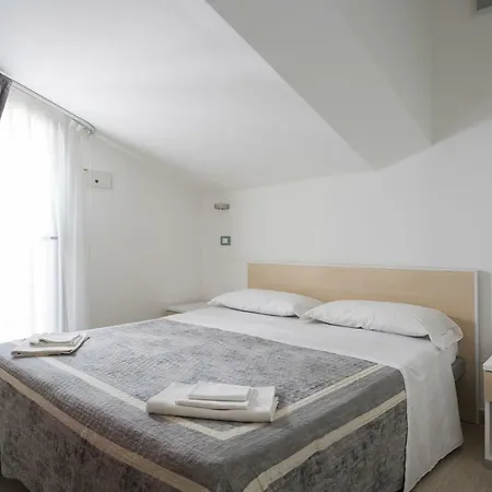 Residenza Le Rose Bici House Cattolica