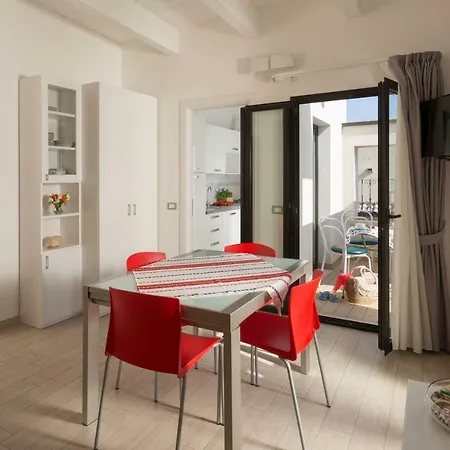 Residenza Le Rose Bici House Appartamento