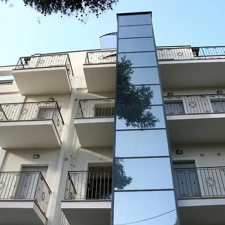 Residenza Le Rose Bici House * Cattolica